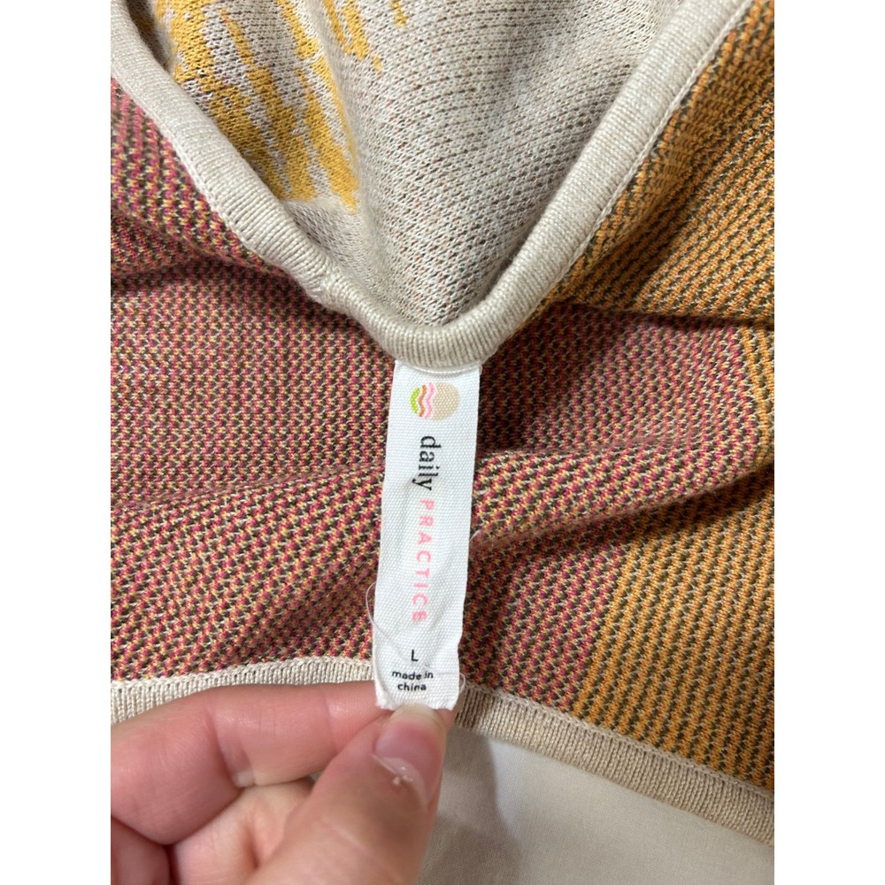 Daily‎ Practice Anthropologie Hazy Daze Floral V-Back Knit Sweater Beige Large - Picture 4 of 6